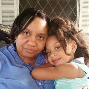 Meet your Posher, Angelia